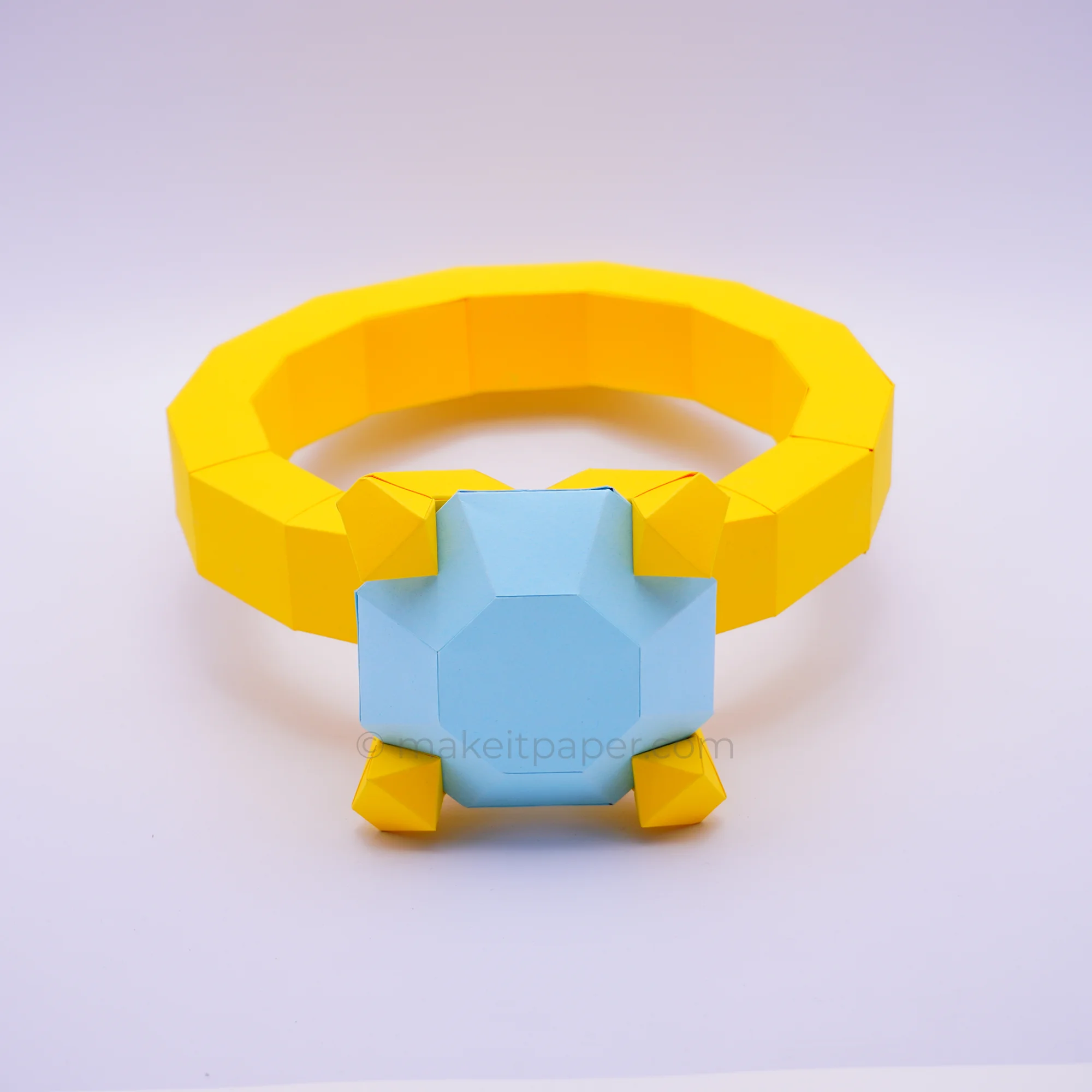 Ring, view 3